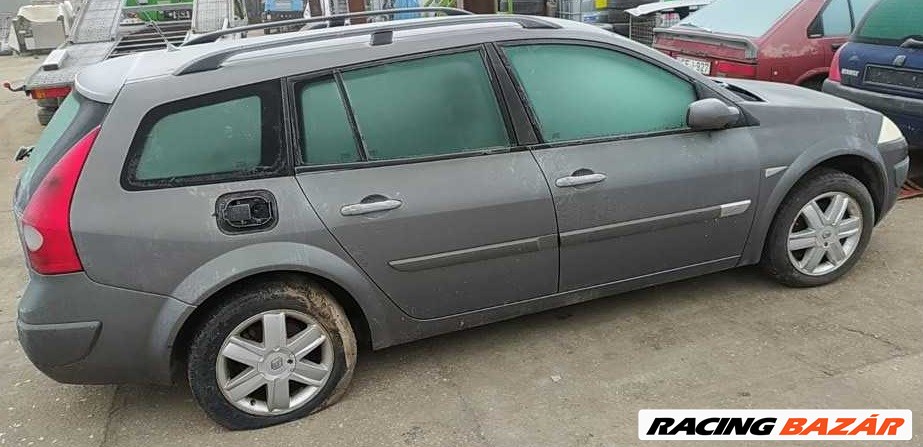 2005 Renault Megane kombi 1.5 DCI, manuális-  balkormányos - BONTÁS! 8. kép