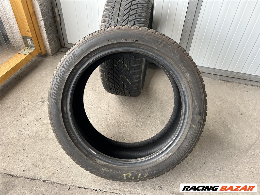  245/45 18" használt Bridgestone téli gumi 2 db 2. kép