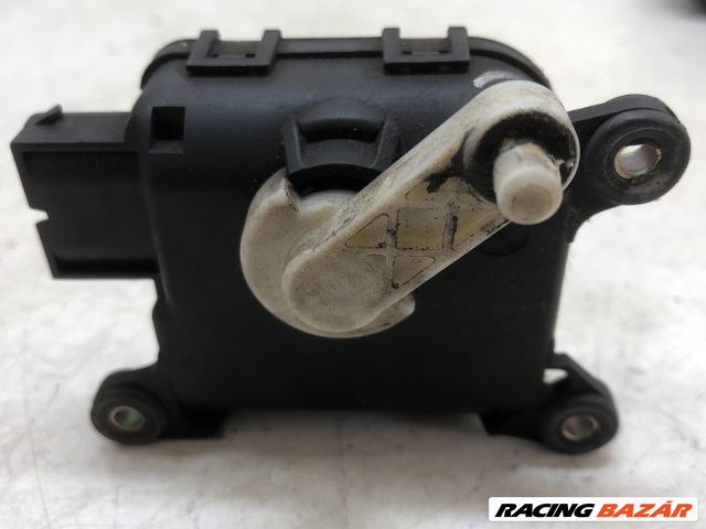 Audi A6 (C5 - 4B)  Fűtés Állító Motor #11298 bosch-0132801136 vwag-4b2820511d 2. kép