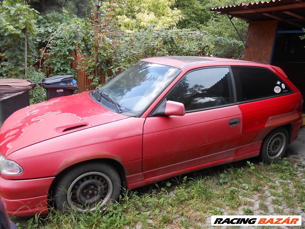 Opel ASTRA F Ferdehátú (53_54_58_59) 2.0 GSI szívócsonk 3. kép