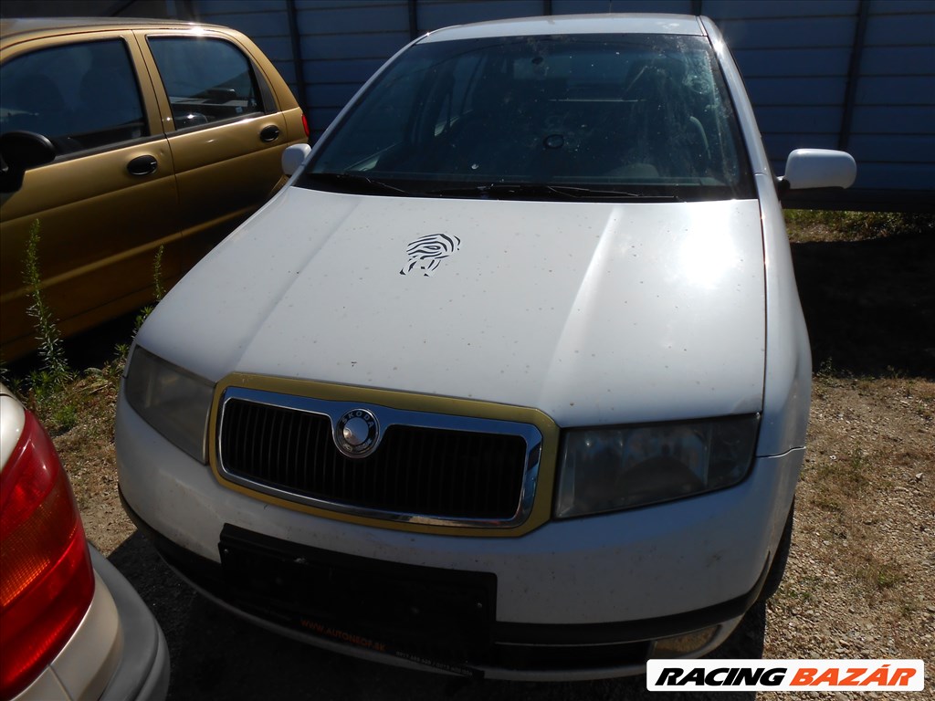 Skoda FABIA I COMBI (6Y5) 1.4 jobb első ablakemelő kapcsoló 1. kép