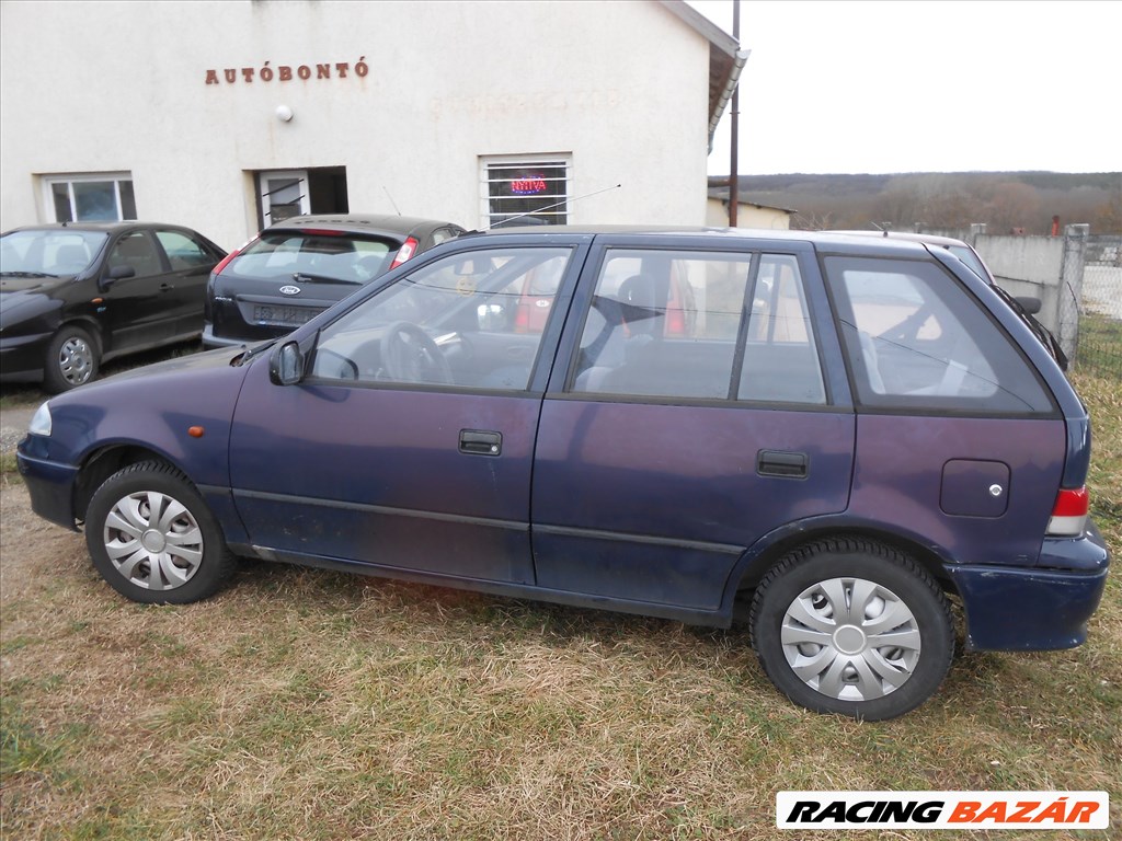 Suzuki SWIFT II Ferdehátú (EA_MA) 1.0 i jobb hátsó lámpa 6. kép