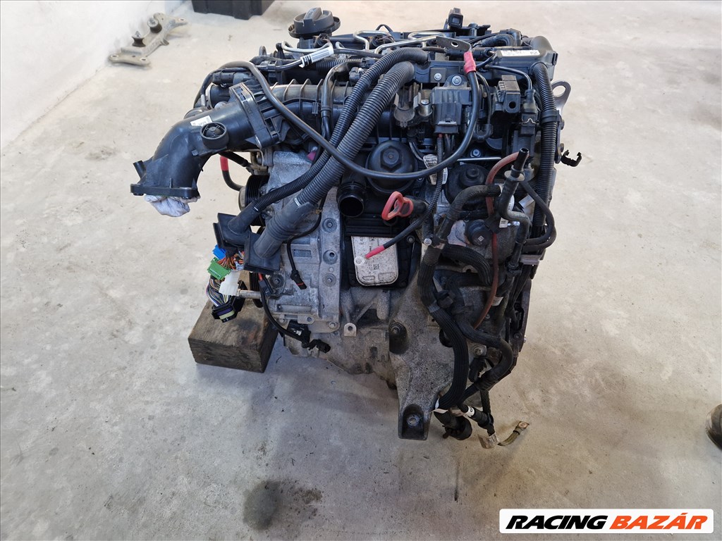 BMW X1 20d N47D20C motor 5. kép
