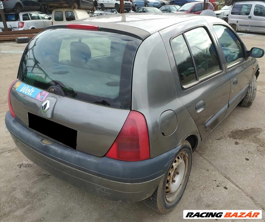 2000 Renault Clio 1.4 benzin, manuális - balkormányos jármű ÉRKEZETT bontási céllal! 4. kép