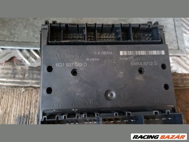 Skoda Fabia I utastér biztosítéktábla "127867" 6q1937049d 5wk48212d 3. kép