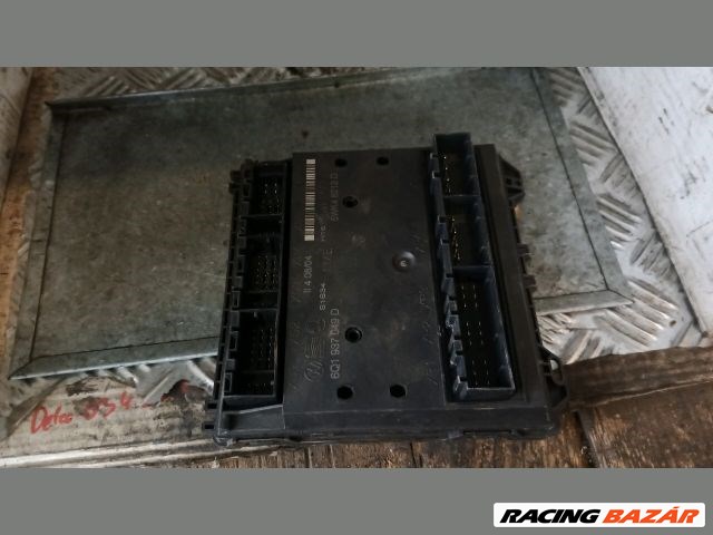 Skoda Fabia I utastér biztosítéktábla "127867" 6q1937049d 5wk48212d 2. kép