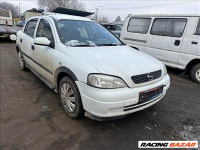 Opel Astra G 1.6 -X16SZ- bontott alkatrészei