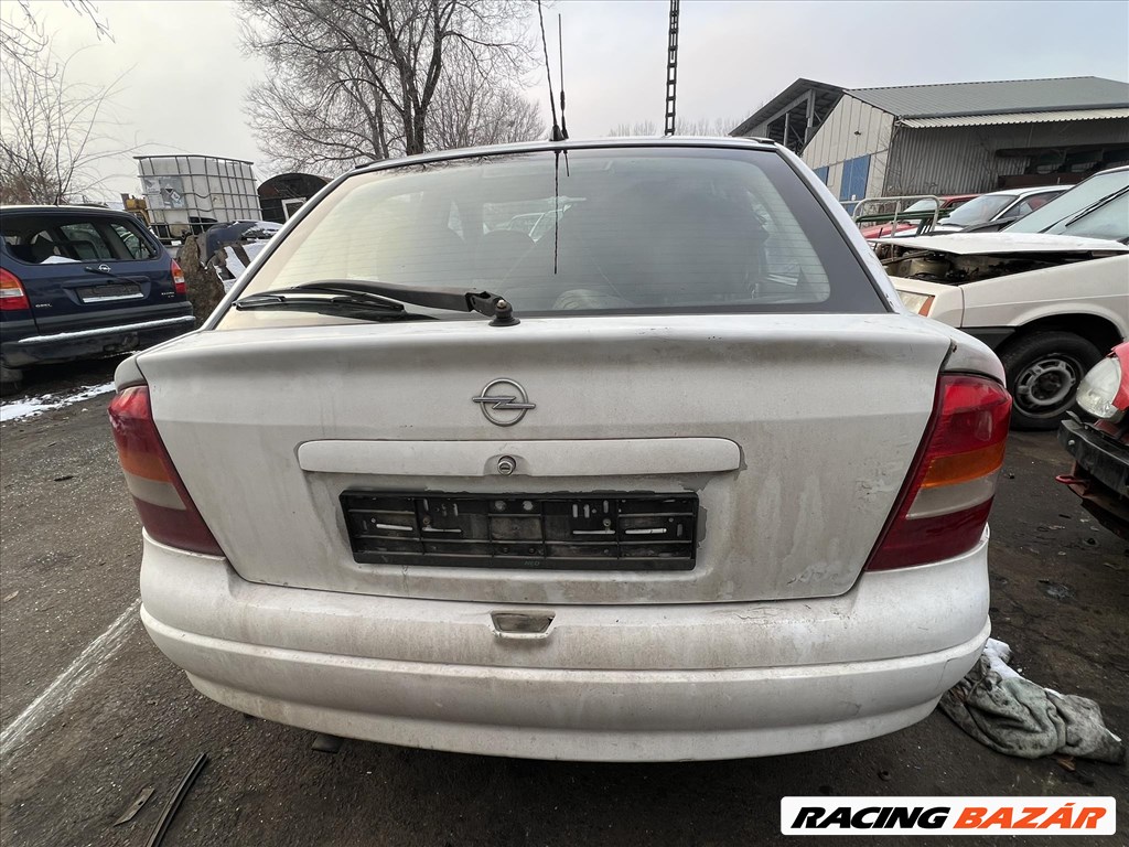 Opel Astra G 1.6 -X16SZ- bontott alkatrészei 3. kép