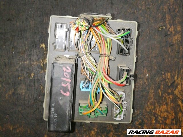 Ford Focus Mk1 utastér biztosítéktábla "106931" 2. kép