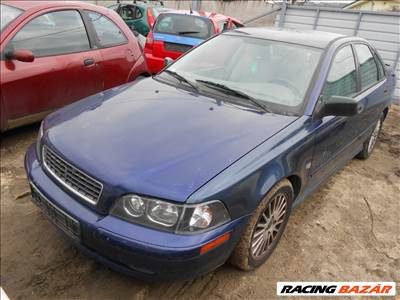 VOLVO S40 I (644) 1.9 DI Bontott gépjármű