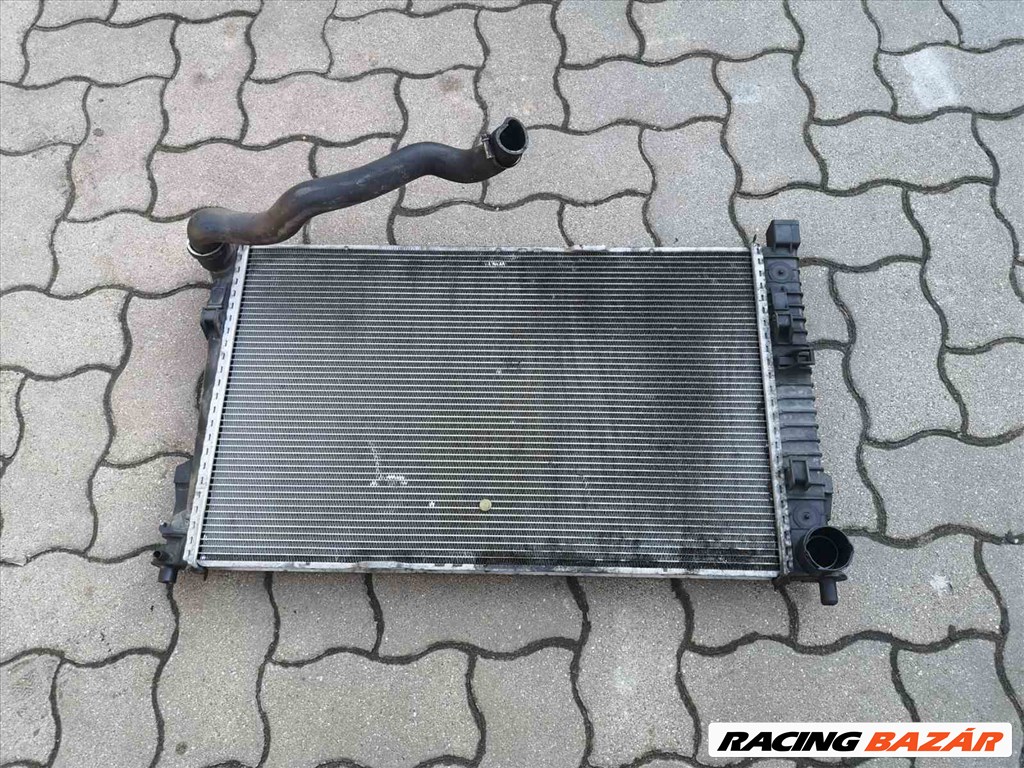 Mercedes C-osztály W203 hűtő  a2035000503 1. kép