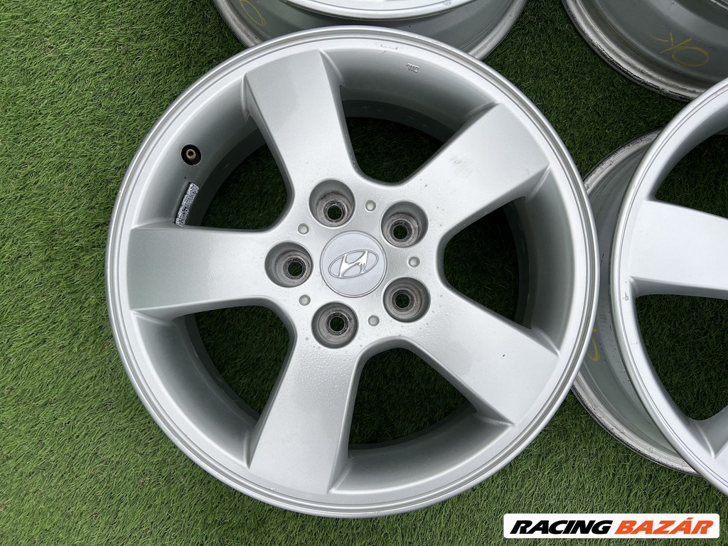 5x114.3 16" Hyundai gyári alufelni 6,5Jx16h2 ET46 2. kép