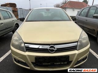 OPEL ASTRA H Biztosítéktábla Motortér 2. kép