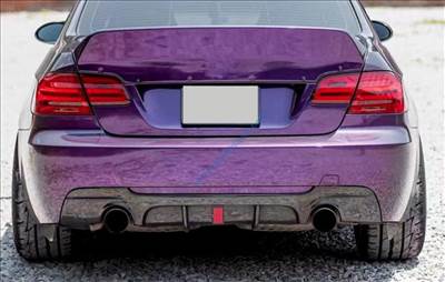 BMW E92 E93 pótféklámpás diffúzor, fényes fekete 2006-2013 Oo---- bal oldalt két vég