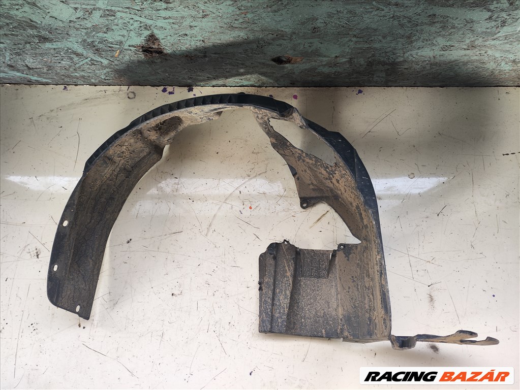 Mitsubishi Colt V 1.1 jobb első dobbetét enyhén sérült mr575540 1. kép