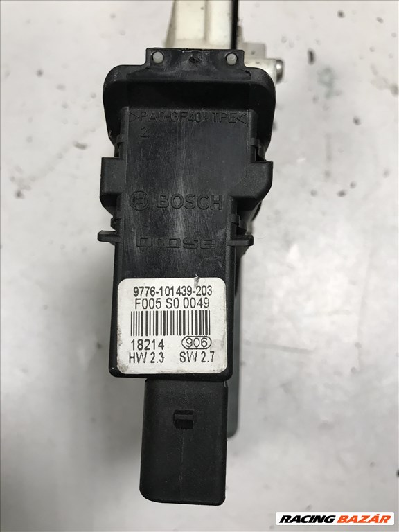 Volkswagen Golf IV bal hátsó ablakemelő motor 9776101439203 3. kép