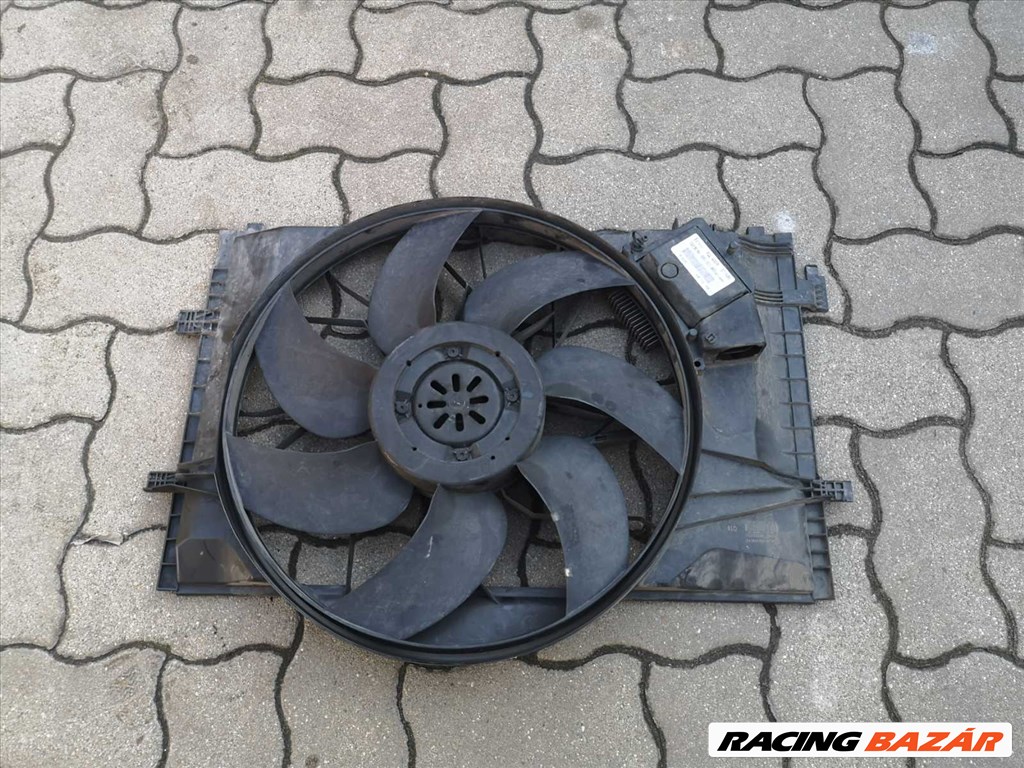 Mercedes C-osztály W203 hűtőventilátor  a2035000193 1. kép