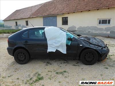 Seat LEON (1M1) 1.4 16V bal hátsó ablakemelő szerkezet (mechanikus)