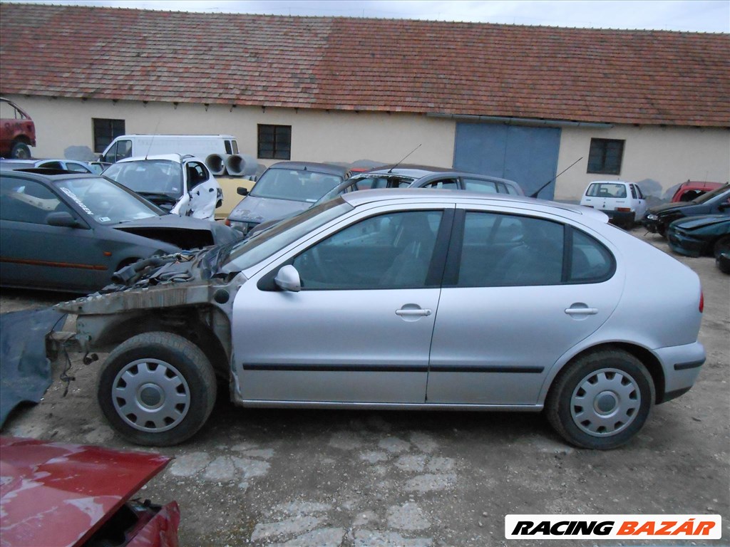 Seat LEON (1M1) 1.4 16V jobb motortartó bak 1J0199262 2. kép