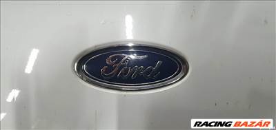 Ford Focus Mk4 embléma 