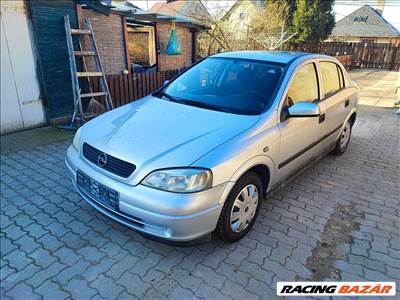 Eladó Opel Astra 1.6 16V (1598 cm³, 100 PS)