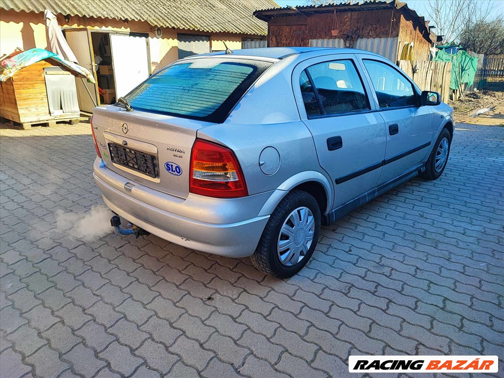 Eladó Opel Astra 1.6 16V (1598 cm³, 100 PS) 3. kép