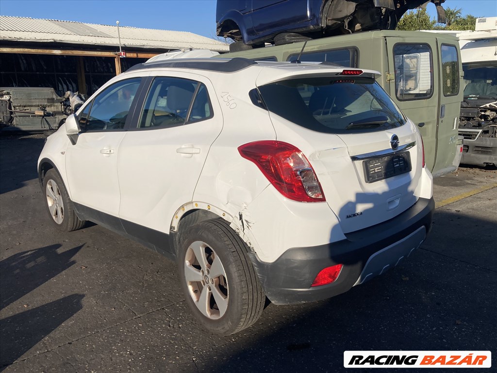 Opel Mokka bontott alkatrészei 1. kép