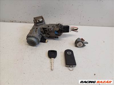 Mazda 2 (DE) zárgarnitúra motorvezérlő nélkül