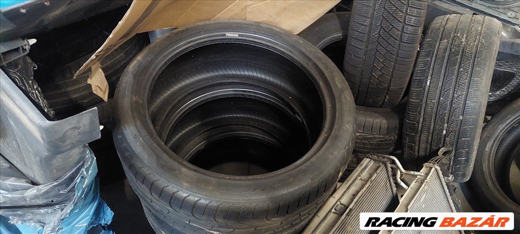  255/40 R19" újszerű Pirelli nyári gumi gumi 4. kép