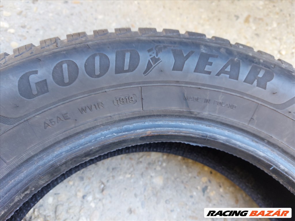 2db Goodyear 195/65 R15 téli gumi eladó 2019 évjárat 4. kép