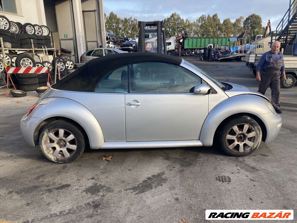 Volkswagen New Beetle bontott alkatrészei 2. kép