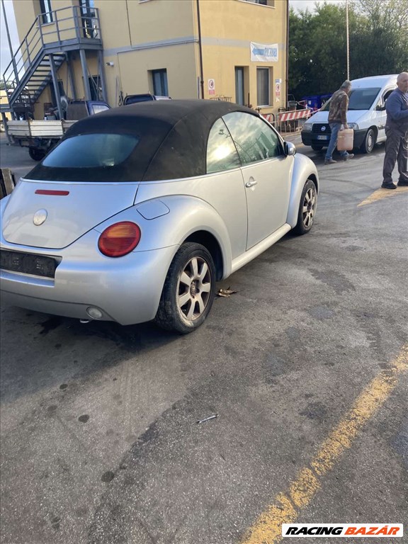 Volkswagen New Beetle bontott alkatrészei 5. kép