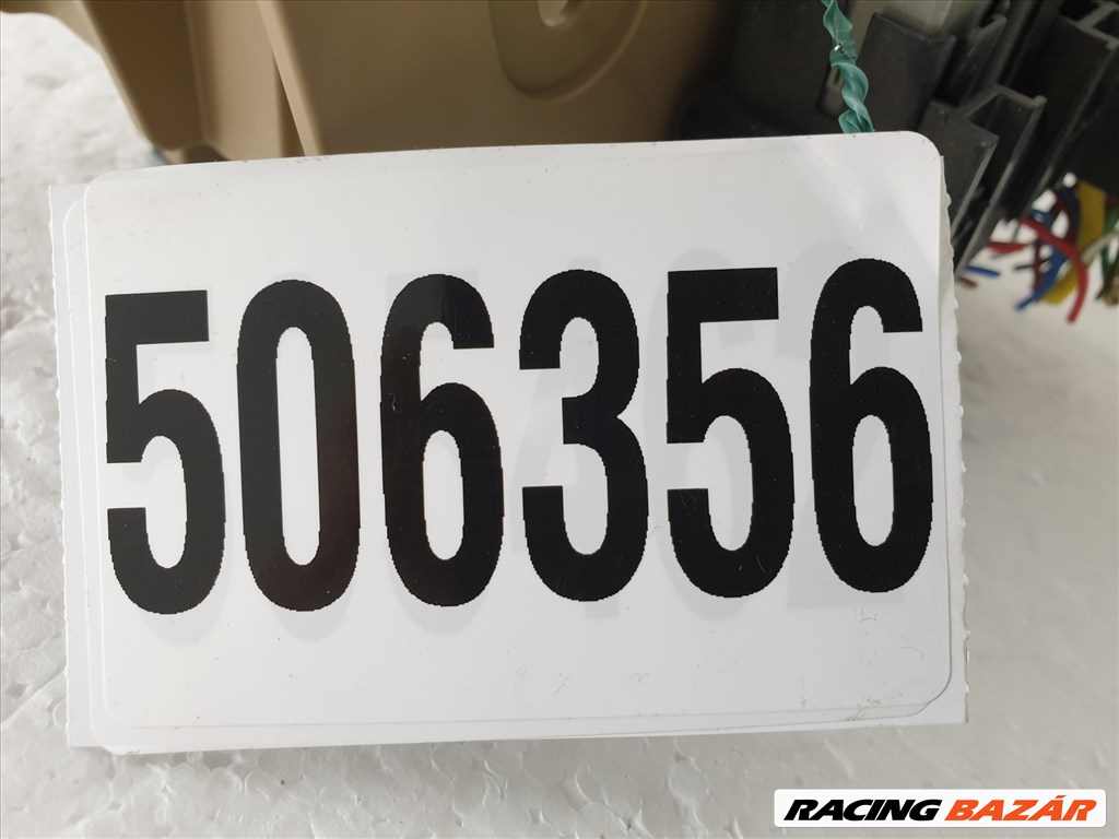 506356 Subaru Forester 2,  2011, Diesel Biztosíték Tábla, 82201FG000 10. kép