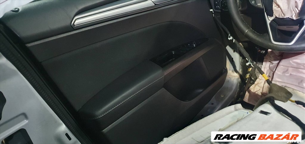 Ford Mondeo Mk5 kombi ajtókárpit garnitúra  2. kép