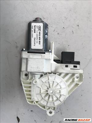 Audi A4 (B8 - 8K) jobb első ablakemelő motor  8k0959802