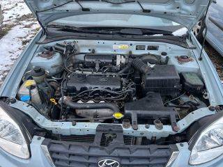 HYUNDAI ACCENT II (LC) Motor (Fűzött blokk hengerfejjel)