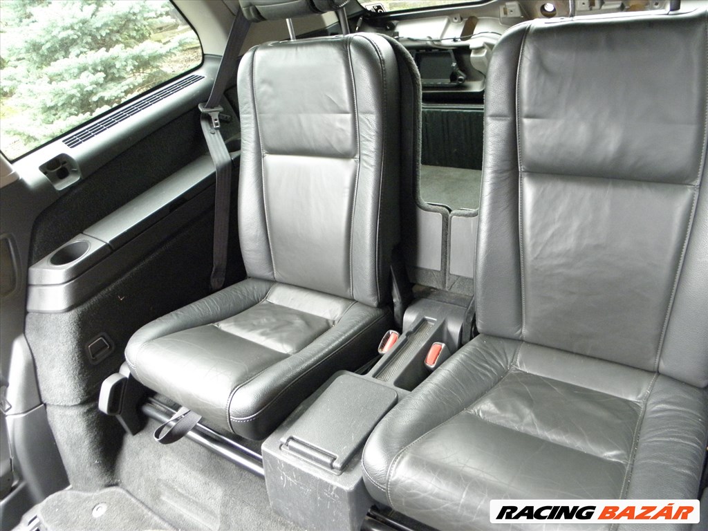 Volvo XC90 7 üléses fekete bőr belső tér 2. kép