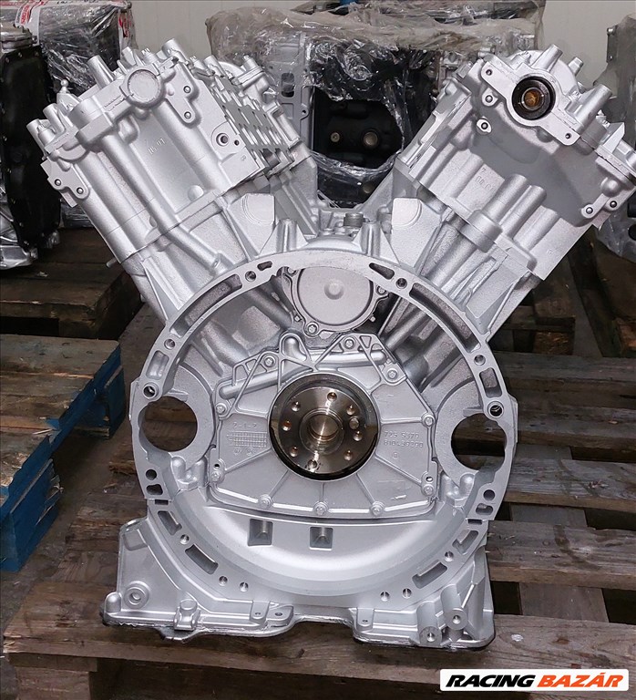 Mercedes OM642 OM 642 3.0cdi V6 felújított motor 1. kép