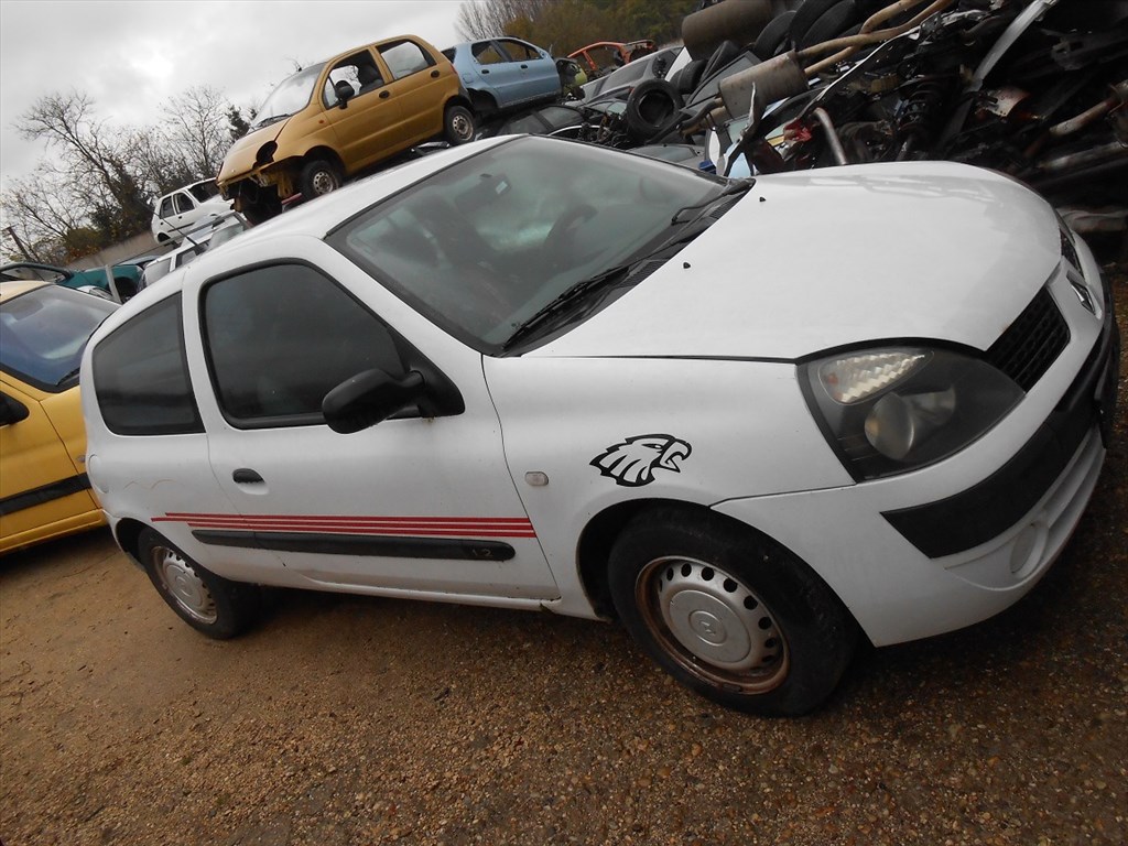 RENAULT CLIO II DOBOZOS/FERDEHÁTÚ (SB0/1/2) 1.2 első ablaktörlő motor 2. kép