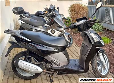 Aprilia Sportcity Cube 125 '08