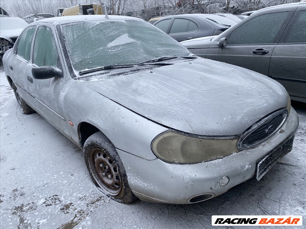 Ford Mondeo Mk2 1.8i bontott alkatrészei 1. kép