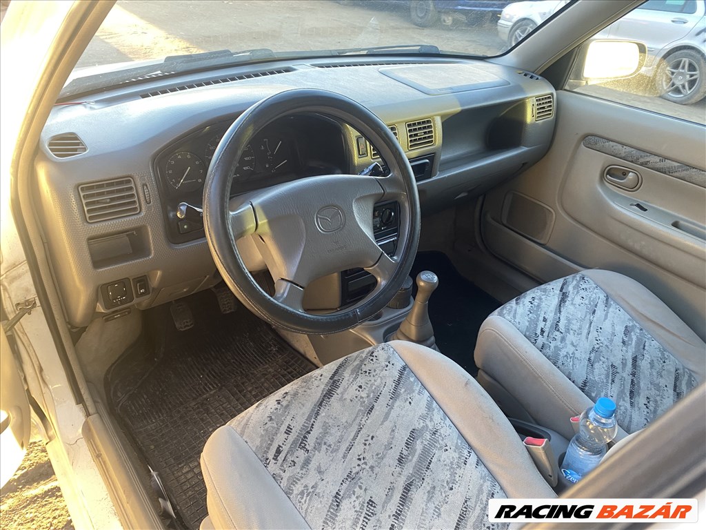 Mazda Demio 1.3i bontott alkatrészei 3. kép