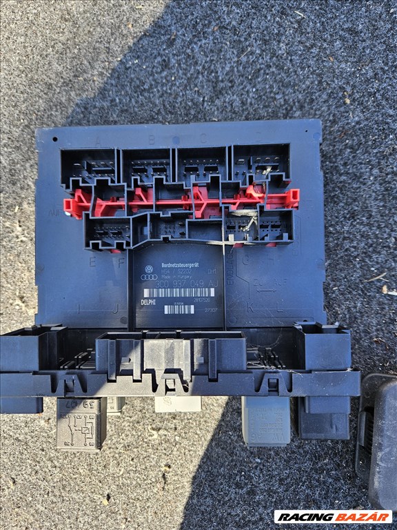 Volkswagen Passat B6 központi elektronika  3c0937049aj 1. kép