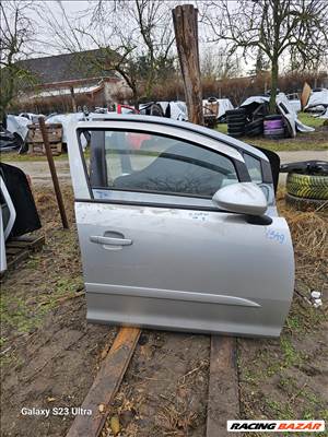 Opel Corsa D jobb első ajtó üresen (1349.)