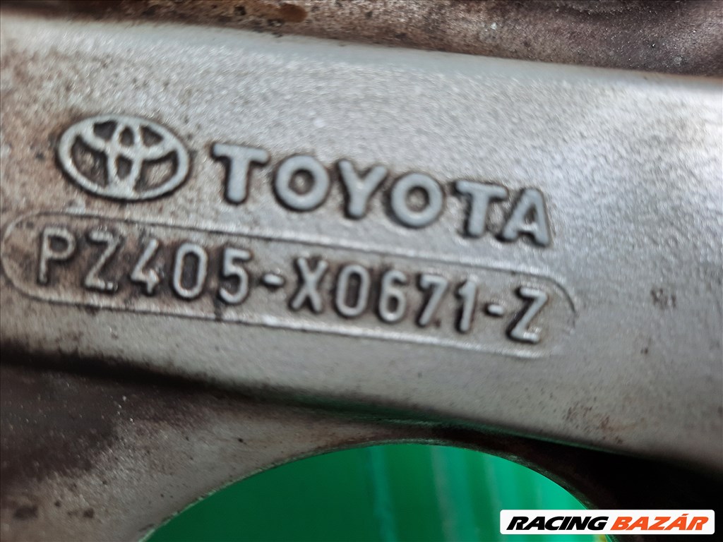  Toyota Rav 4 gyári 17-es alufelni: 5x114,3  . 7Jx17  . Et40   6. kép