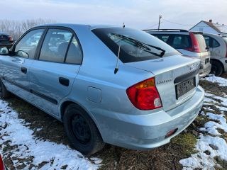 HYUNDAI ACCENT II (LC) Bal hátsó Fejtámla 6. kép