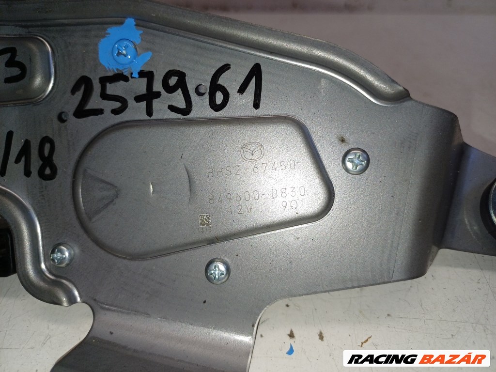 Mazda 3 5 ajtós hátsó ablaktörlõ motor BHS267450 3. kép