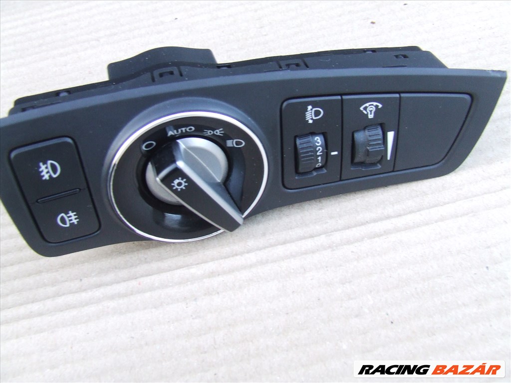 Hyundai i40cw 1.7 CRDi világitás kapcsló 1. kép
