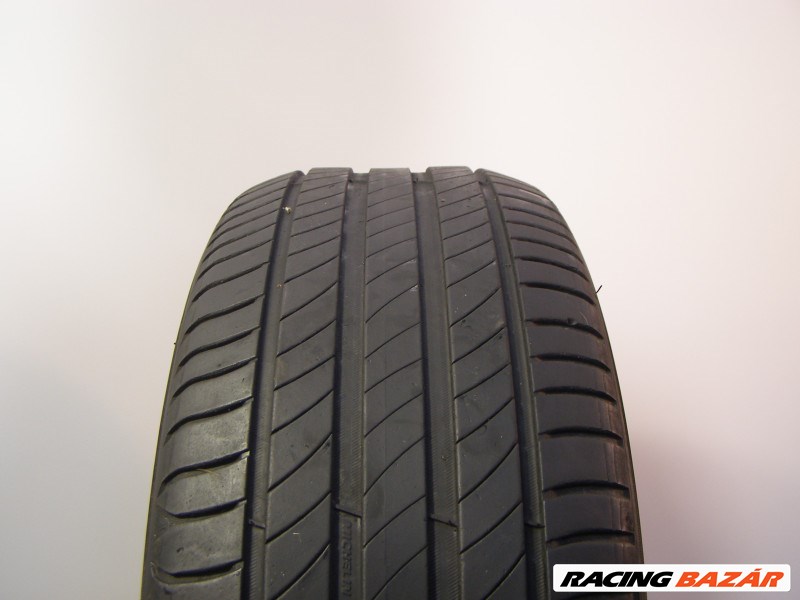 Michelin Primacy 4 235/55 R17  1. kép