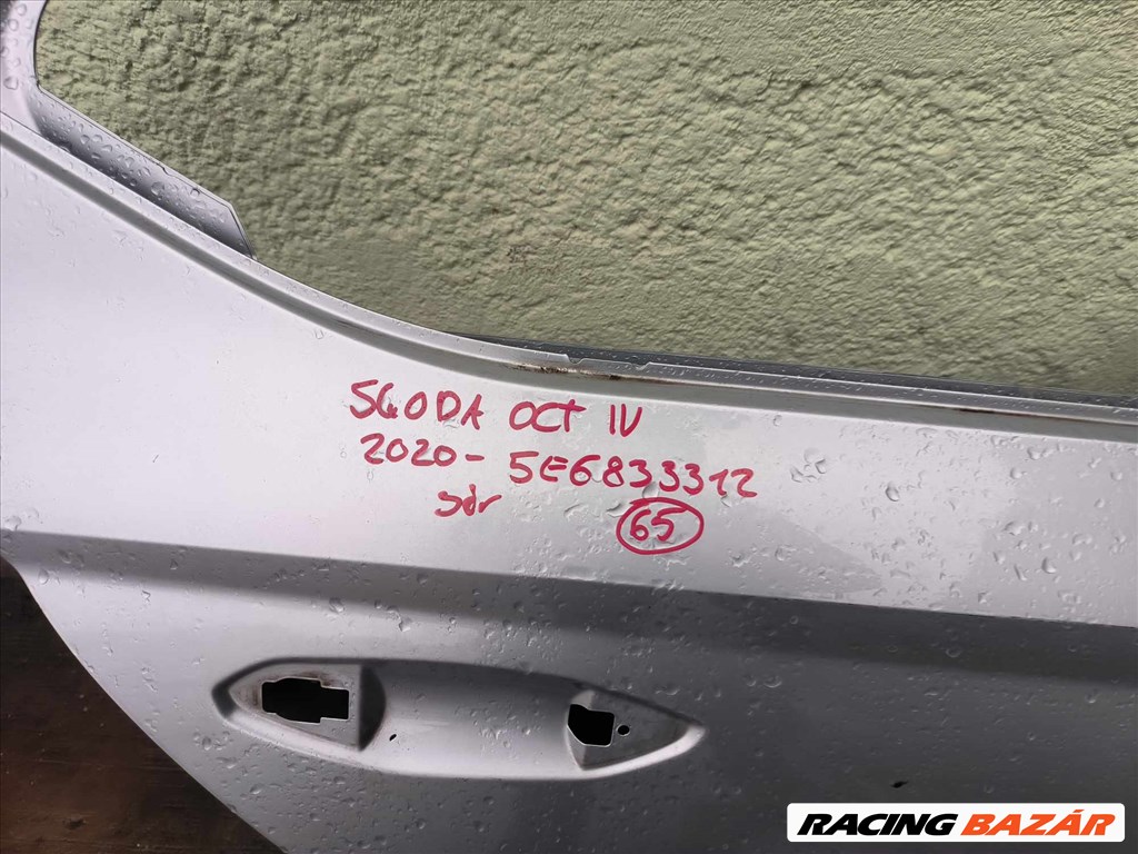 Skoda Octavia III Jobb hátsó ajtó (üres lemez) 5e6833312 5. kép